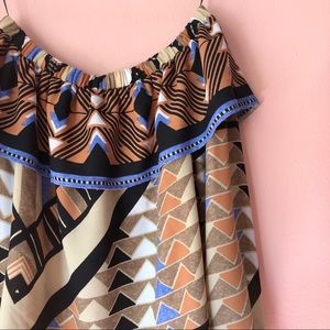 H&M Tops - H&M Tribal Print Blouse H&M Tops - H&M Tribal Print Blouse